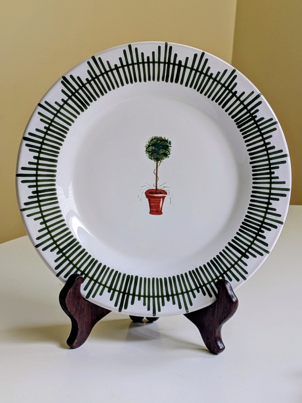 Vantage 9" Deruta Of Italy Giardino Salad/Dessert Plate by Alabaster 1994
